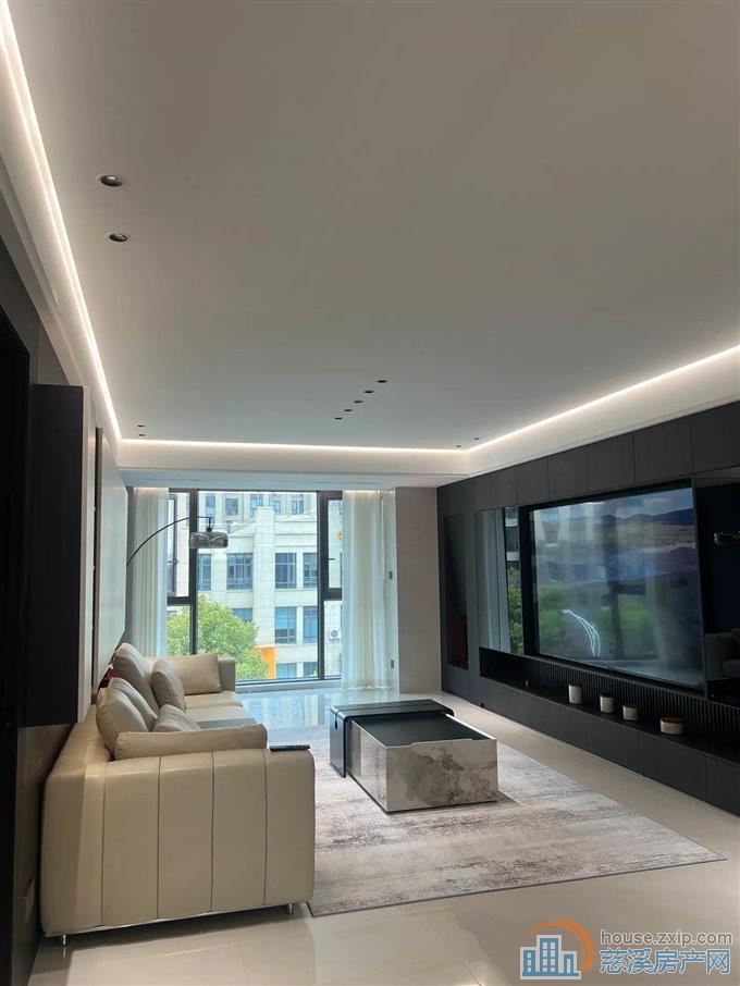 复地御溪雅苑三期 电梯洋房 豪装