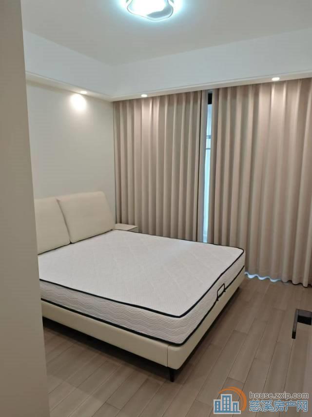 江景苑110平豪装一天没住两房带车位