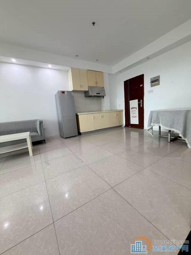 捡漏金海湾93平2室一卫统一精装36万