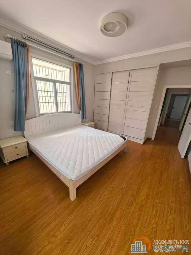 捡漏园丁新村二楼58平精装新带储藏间2室