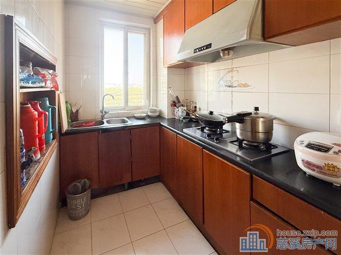 景和家园东区60平42.8万首付6万