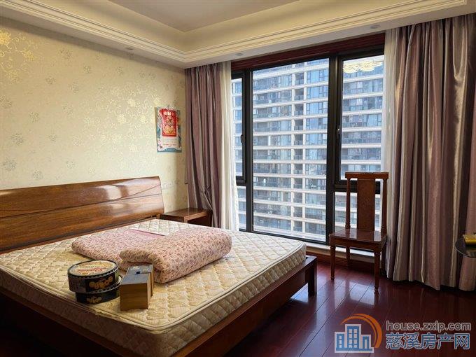 绿城诚园146.9平方169万 精装