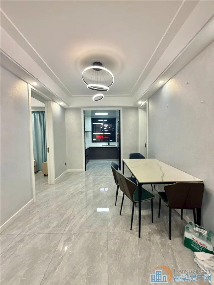 青樾府 精装131平方152万