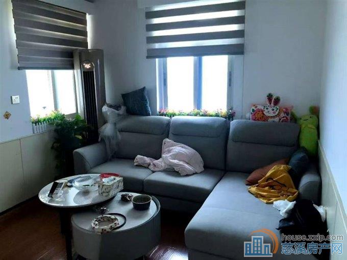 城东新村3楼65平自住装修上林无占用