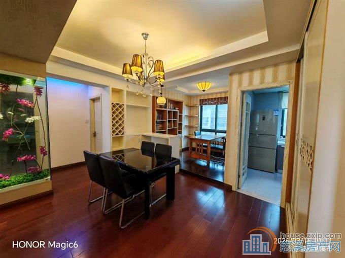 城市桃源电梯90平2室1开放书房精装