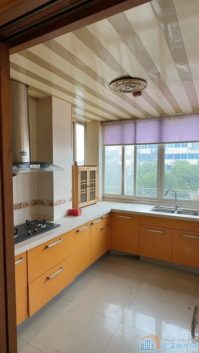 欧景苑 精装洋房152平方125万