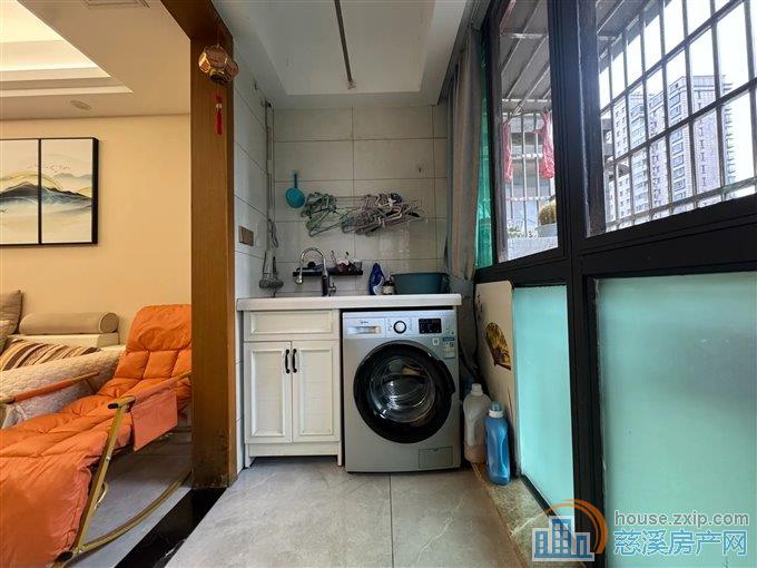 人和家园96平110万满五唯一育才书包