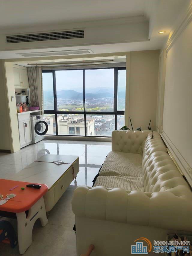 特价梧桐府143平好楼层精装满2年