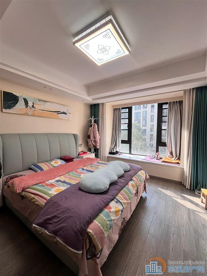 祥生望玥府129平252万自住装修