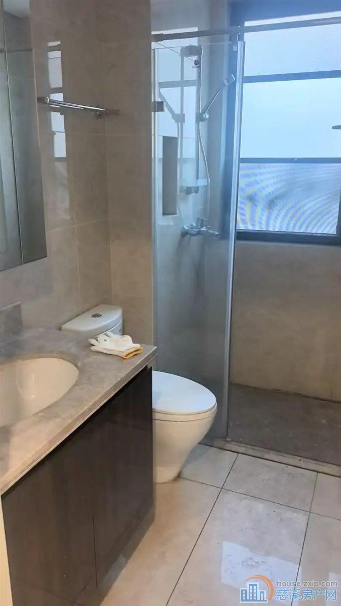 中海湖心半岛花苑