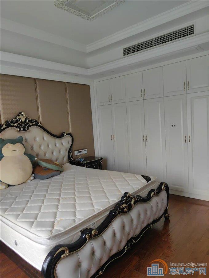 金仕华庭123平189万满五唯一