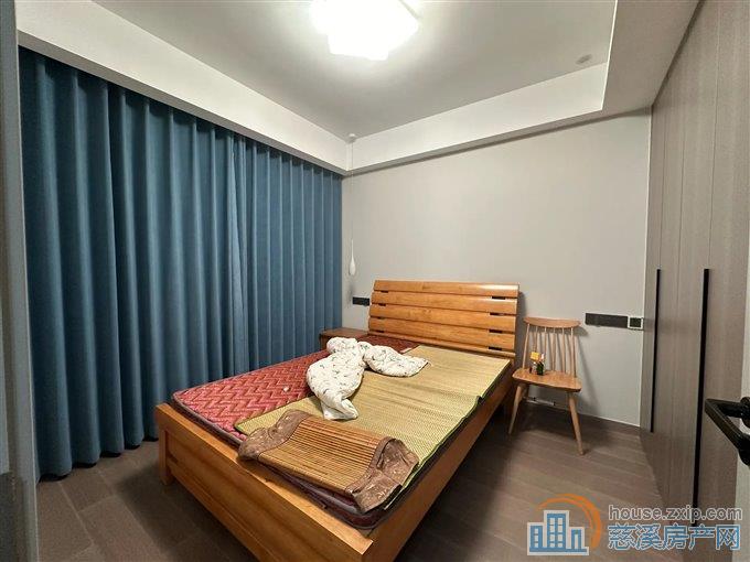 明月佳苑 精装 带车位杂物间 明月书院