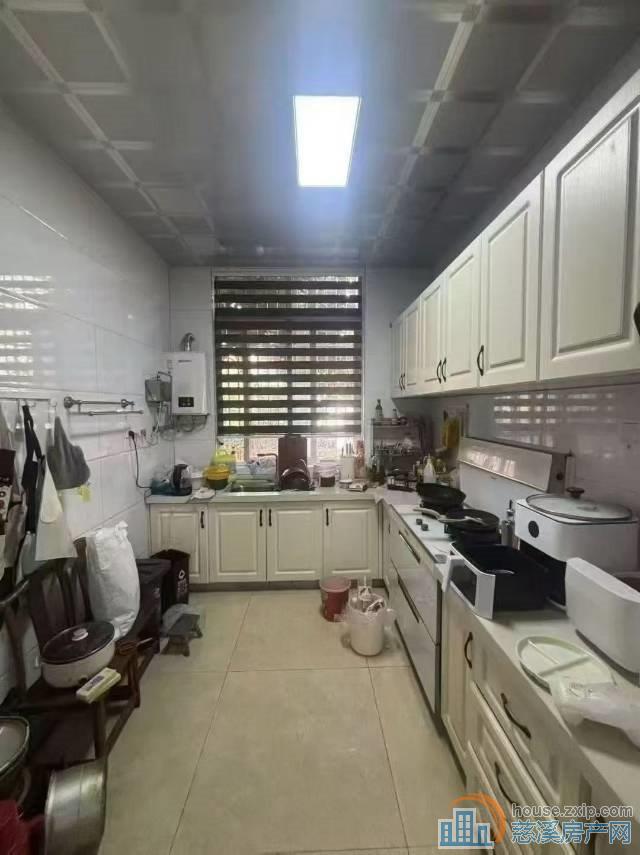 星光家园别墅300平精装国有出让360万