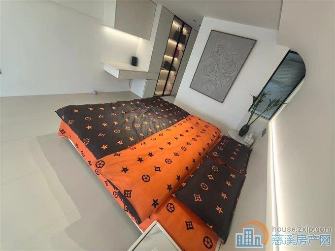 水映天成loft公寓奶油风装修