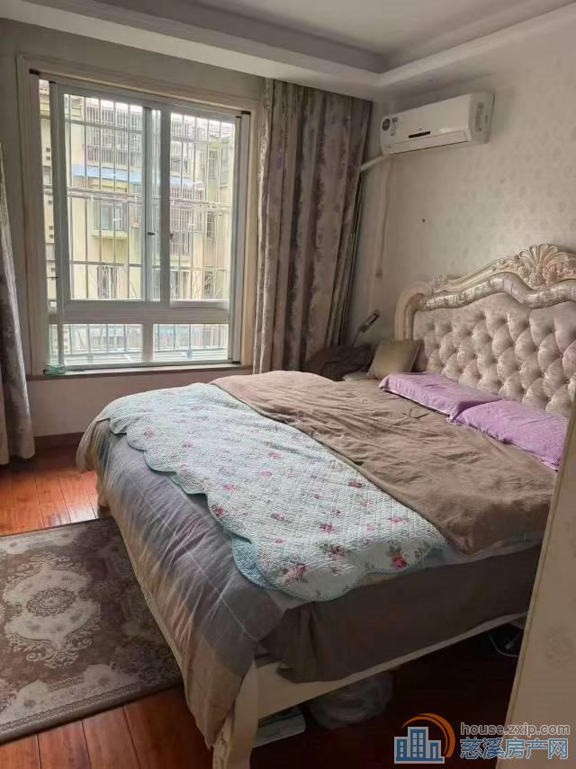 星光家园电梯89平送储藏间精装75万