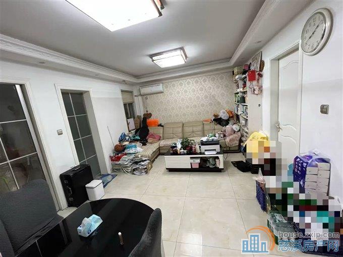 茜苑新村 精装修70平方125万 无在读