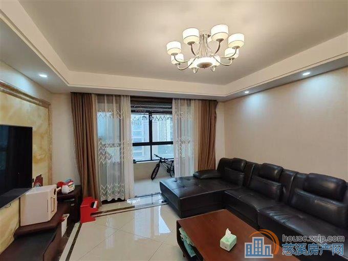 保利慈悦湾135平158万精装