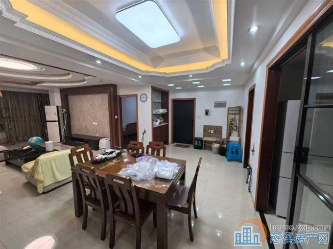 星光家园3楼120平方大车库40平方99