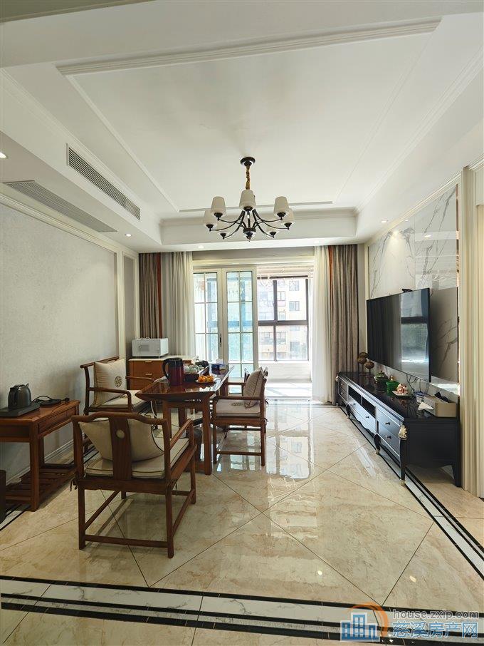 盛泰嘉苑欢乐颂东边套豪华精装直接钥匙在