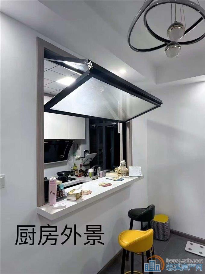 双和家苑2室2900每月