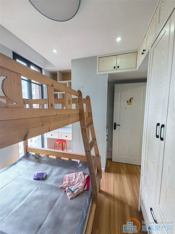 新潮塘南苑LW位10楼60平自住精装