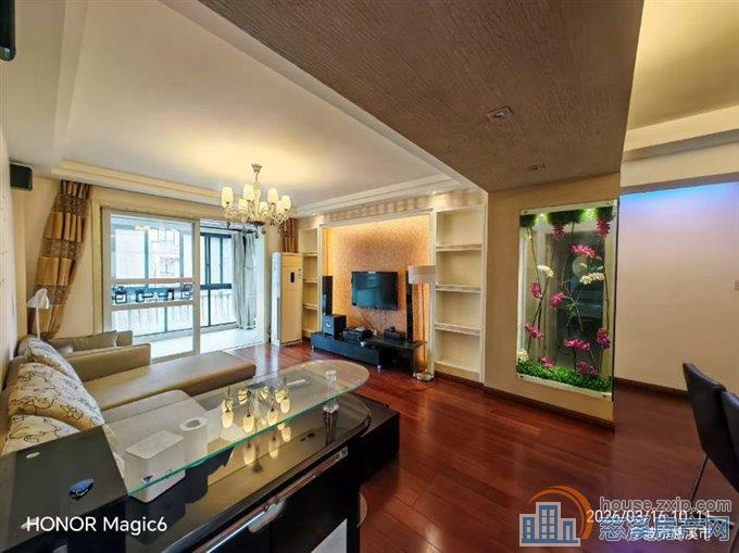 城市桃源电梯90平2室1开放书房精装