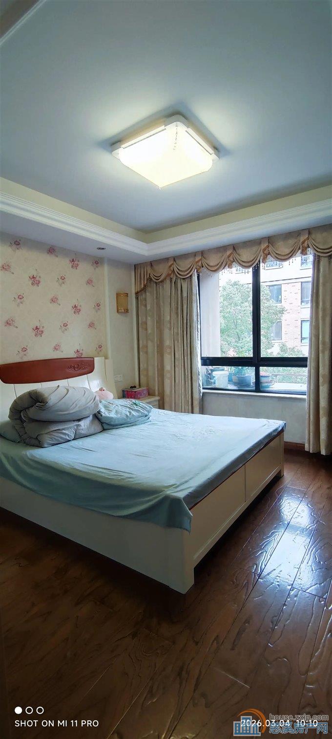 城市桃源 精装87平方97万