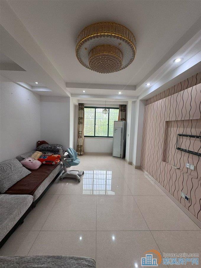  胜地名苑117平方