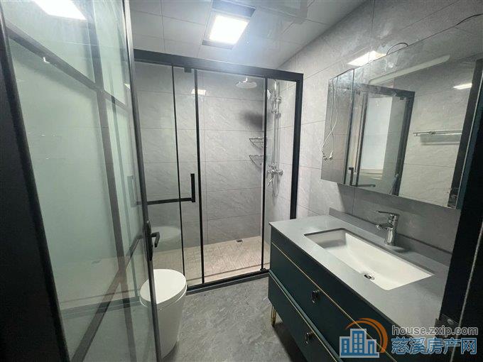  保利俯院江南北区