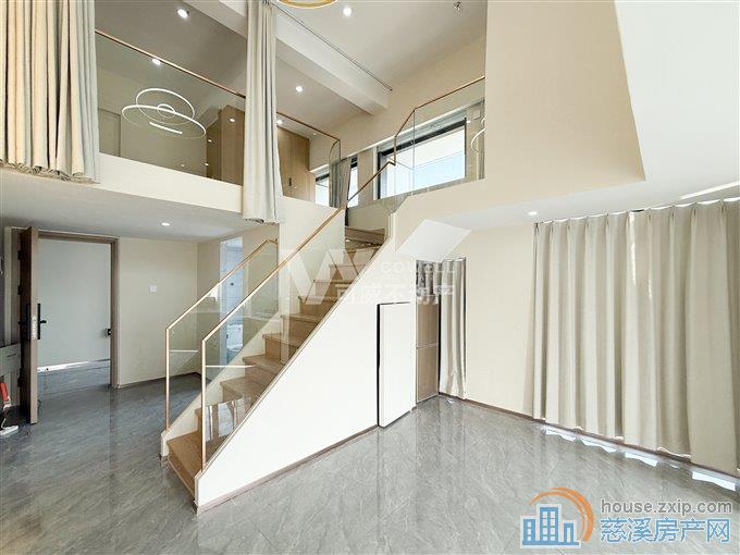 通天然气,精装复式公寓 临爱琴海39万