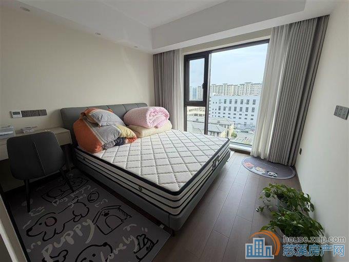 君塘名筑109平精装117万直接钥在