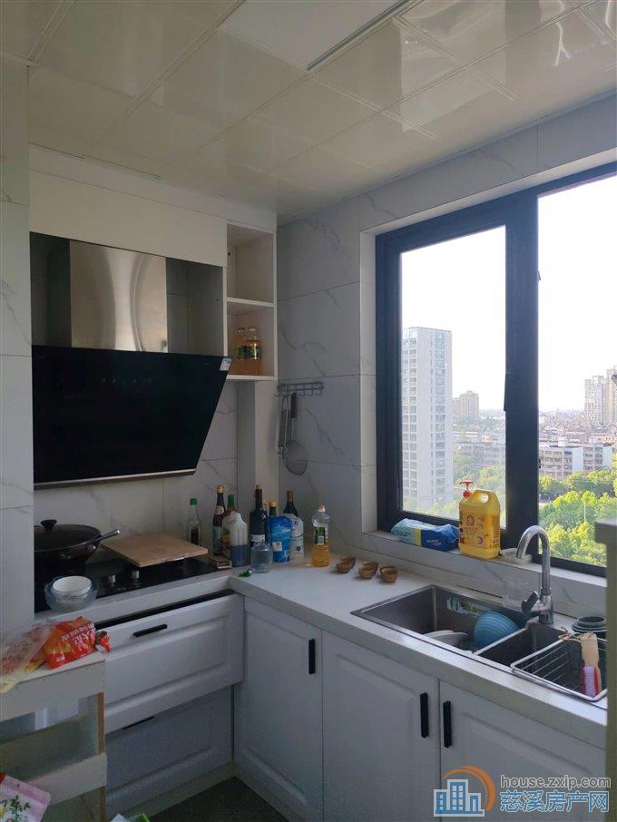  保利俯院江南北区