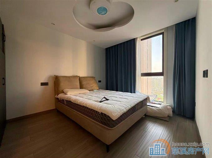御溪雅苑二期170平230万送车位
