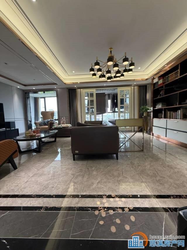 金仕华庭 洋房豪装 带地暖 楼层好