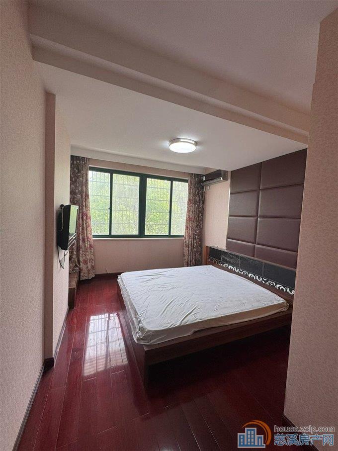  胜地名苑117平方