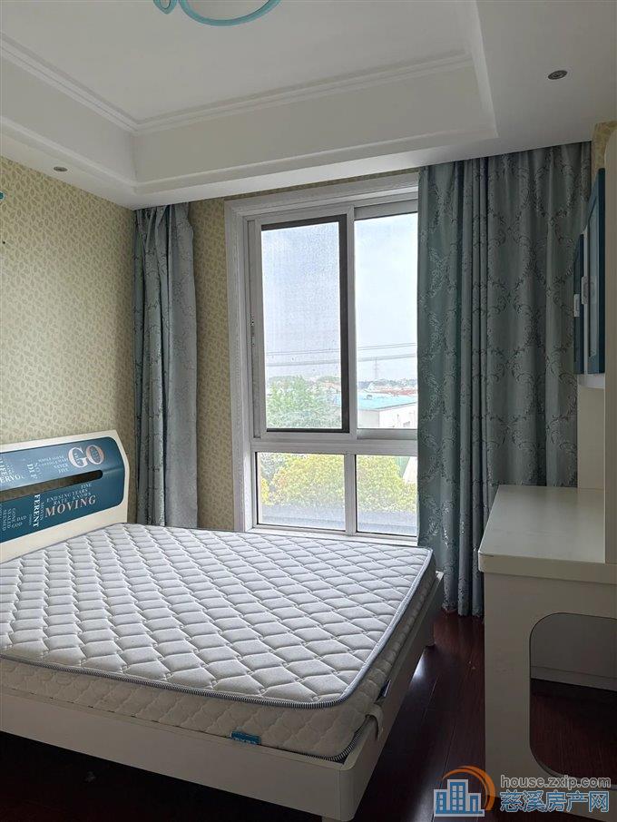 梵石花园 精装124平106万