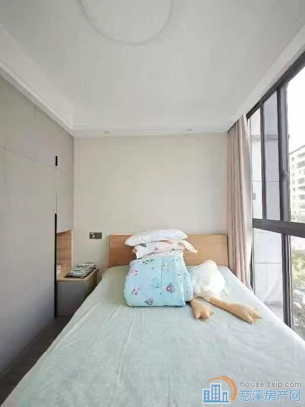 银杏小镇 靠山中下层 精装修