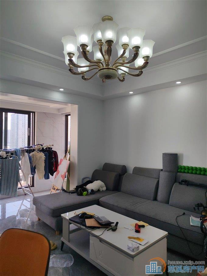  保利俯院江南北区