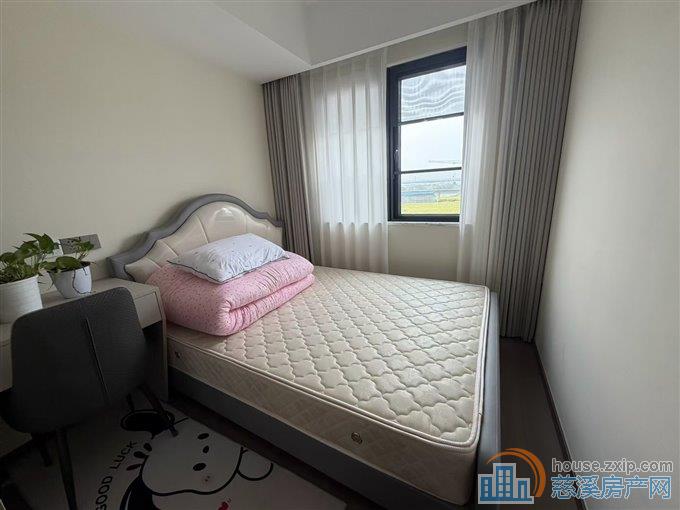 君塘名筑109平精装117万直接钥在