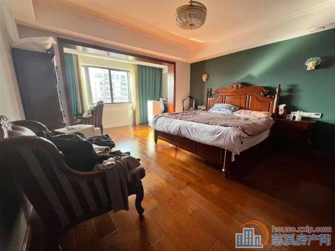 时代华都220平豪装复式218万