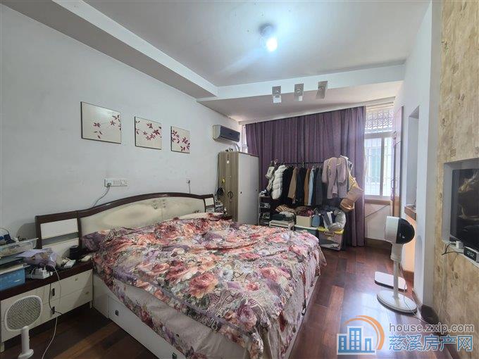 吉祥路30弄133平198万满五唯一