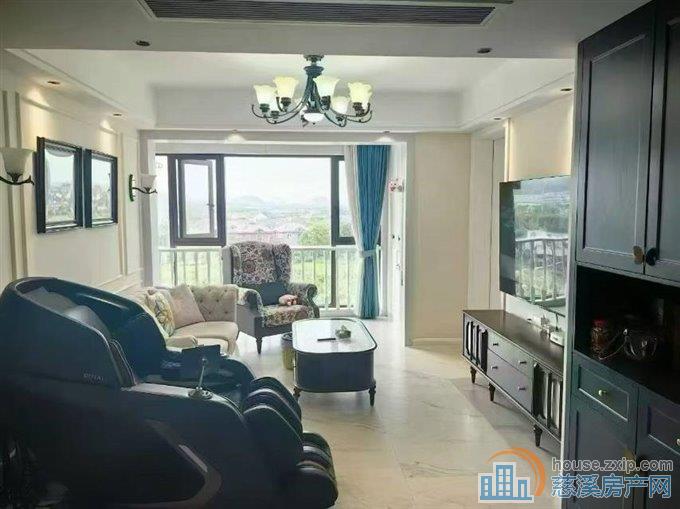 青樾府 朝南四间 豪装 有车位