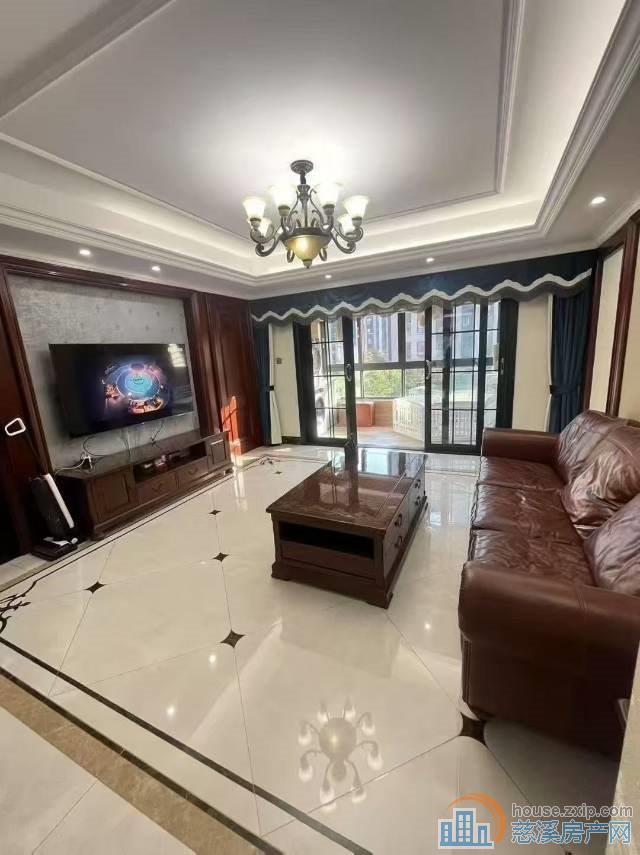 金仕华庭137平中层精装220万满两年