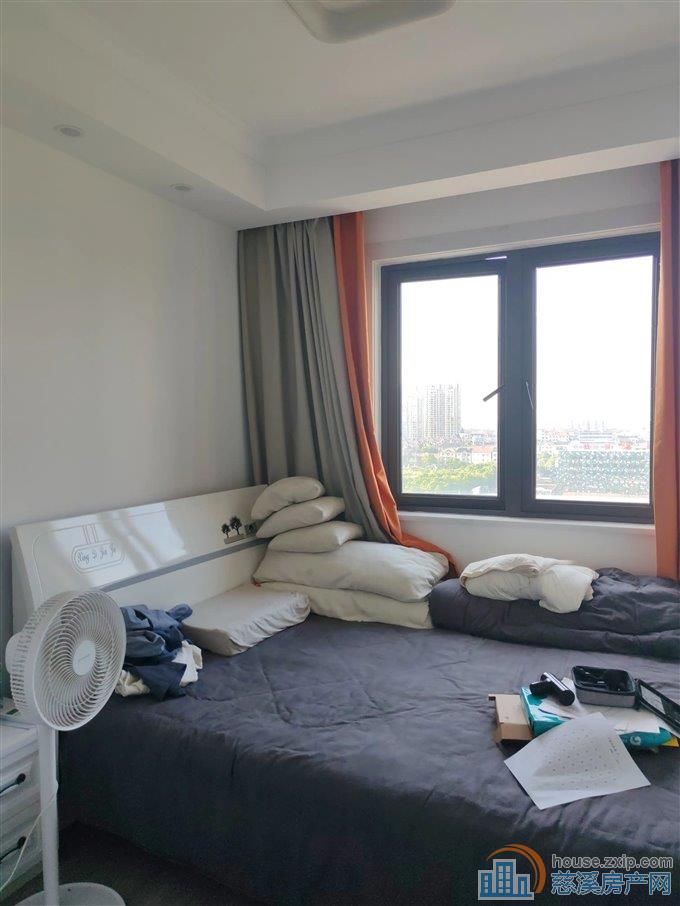  保利俯院江南北区