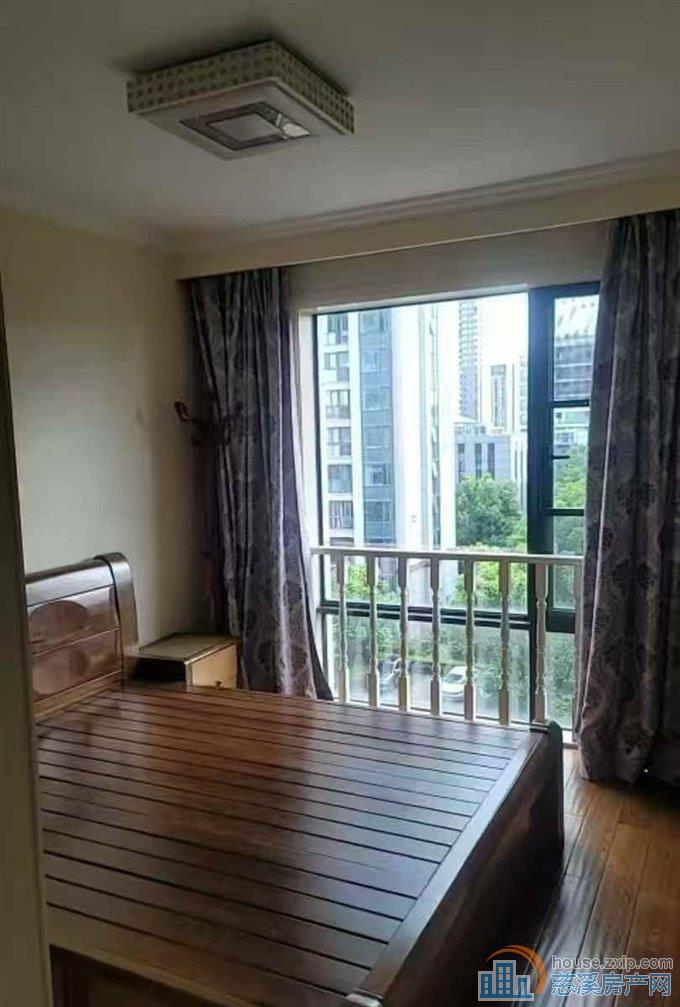 智慧谷95平方➕车位精装145万满二年