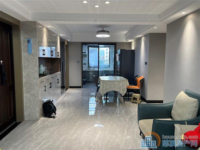 祥生望玥府 急卖 精装四房 户型很好