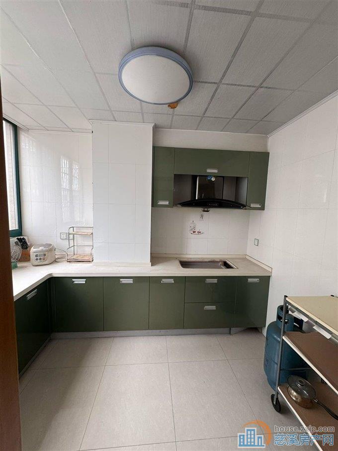  胜地名苑117平方