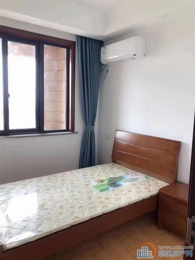 新潮塘北苑两室精装2600直接房源钥匙在