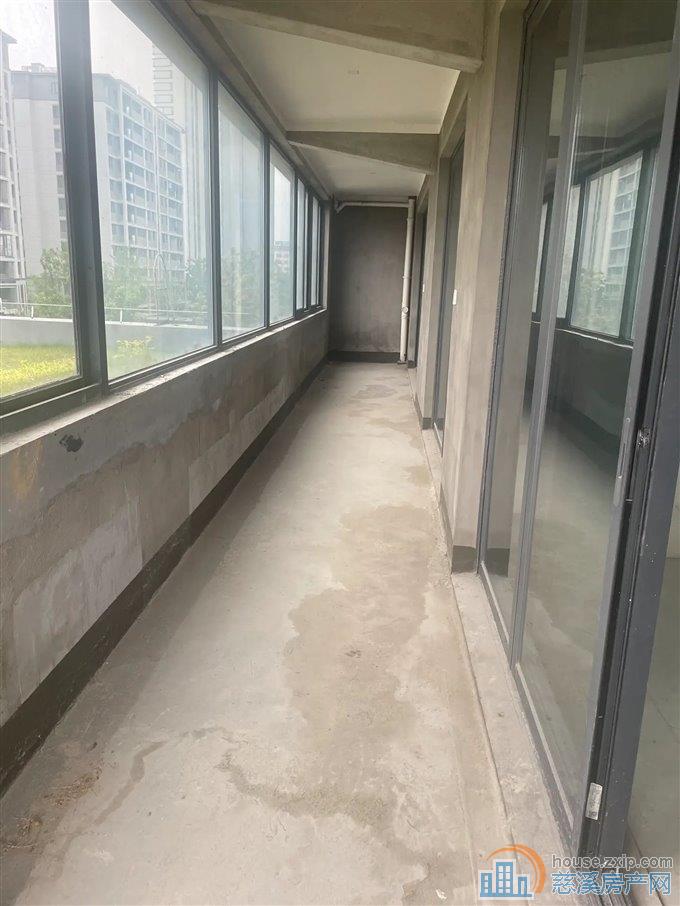 新河坊洋房 泊蔚里 楼.王位置 大露台