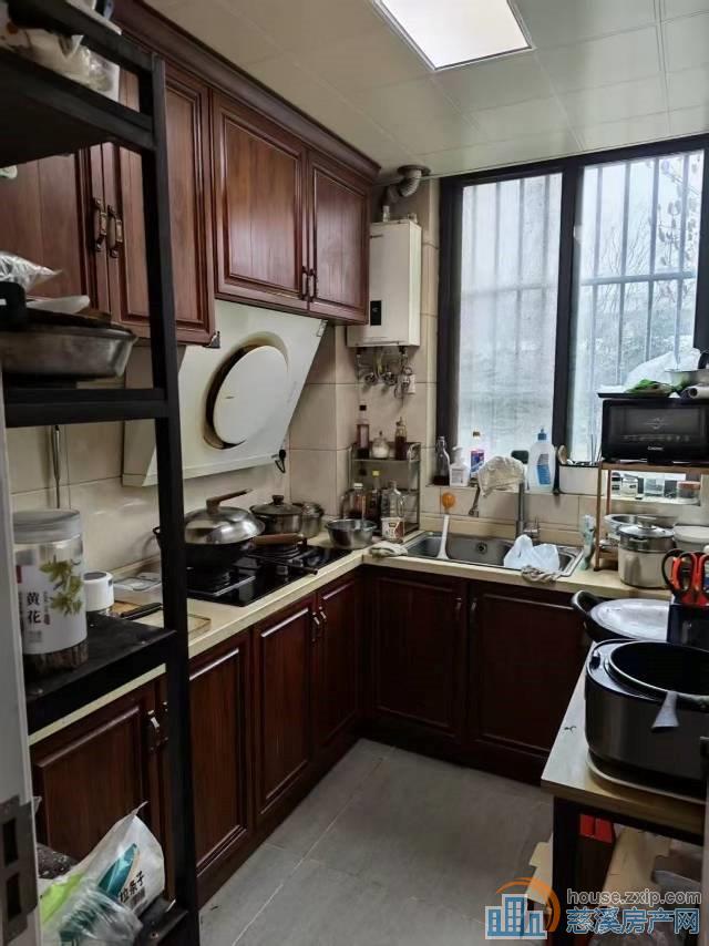 特价人和家园75平两室精装新中央空调